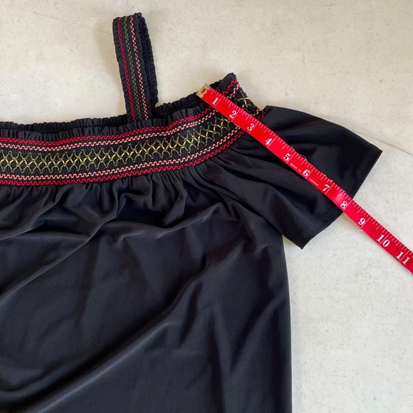 White House Black Market • Embroidered Black Tank-top Blouse Short Sleeve Top - Picture 8 of 10